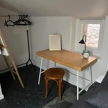 Lejlighed Petite Maison De Village A Bonnet Pres Riom *