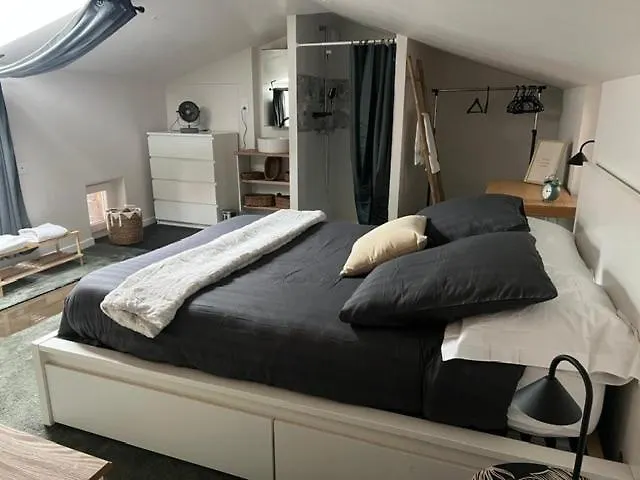 Petite Maison De Village A Bonnet Pres Riom *